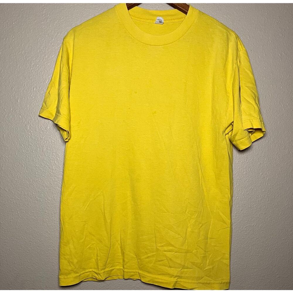 👕 Vintage Plain Yellow T-Shirt – Tag Faded Size M